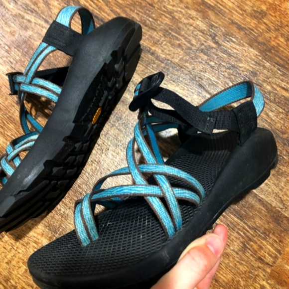 CHACO TOE-STRAP (W9) - Picture 3 of 5